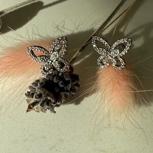 Butterfly Earrings 14k white gold plated BRAND NEW!!!!